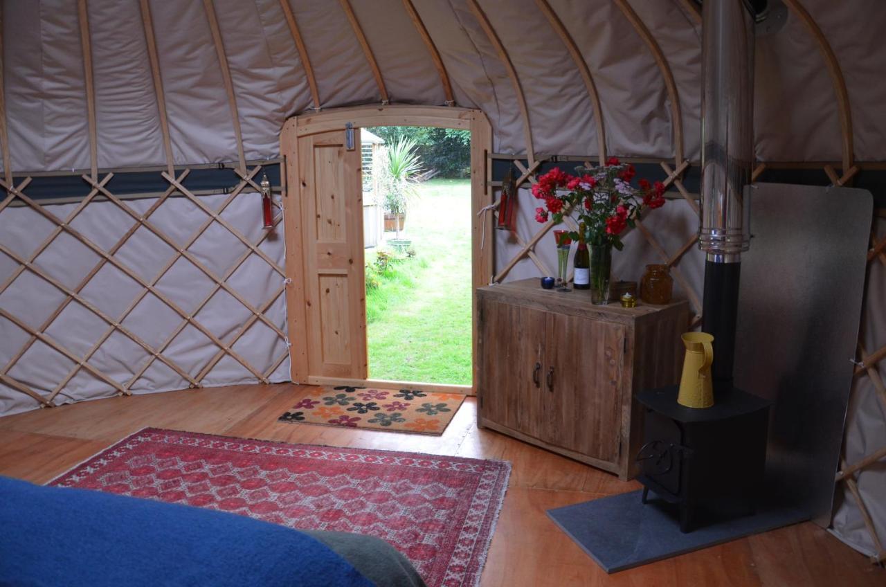 Stamford Meadows Glamping With Private Hot Tubs Hotel Ngoại thất bức ảnh